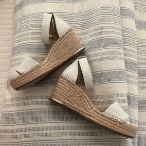 Franco Sarto white wedges